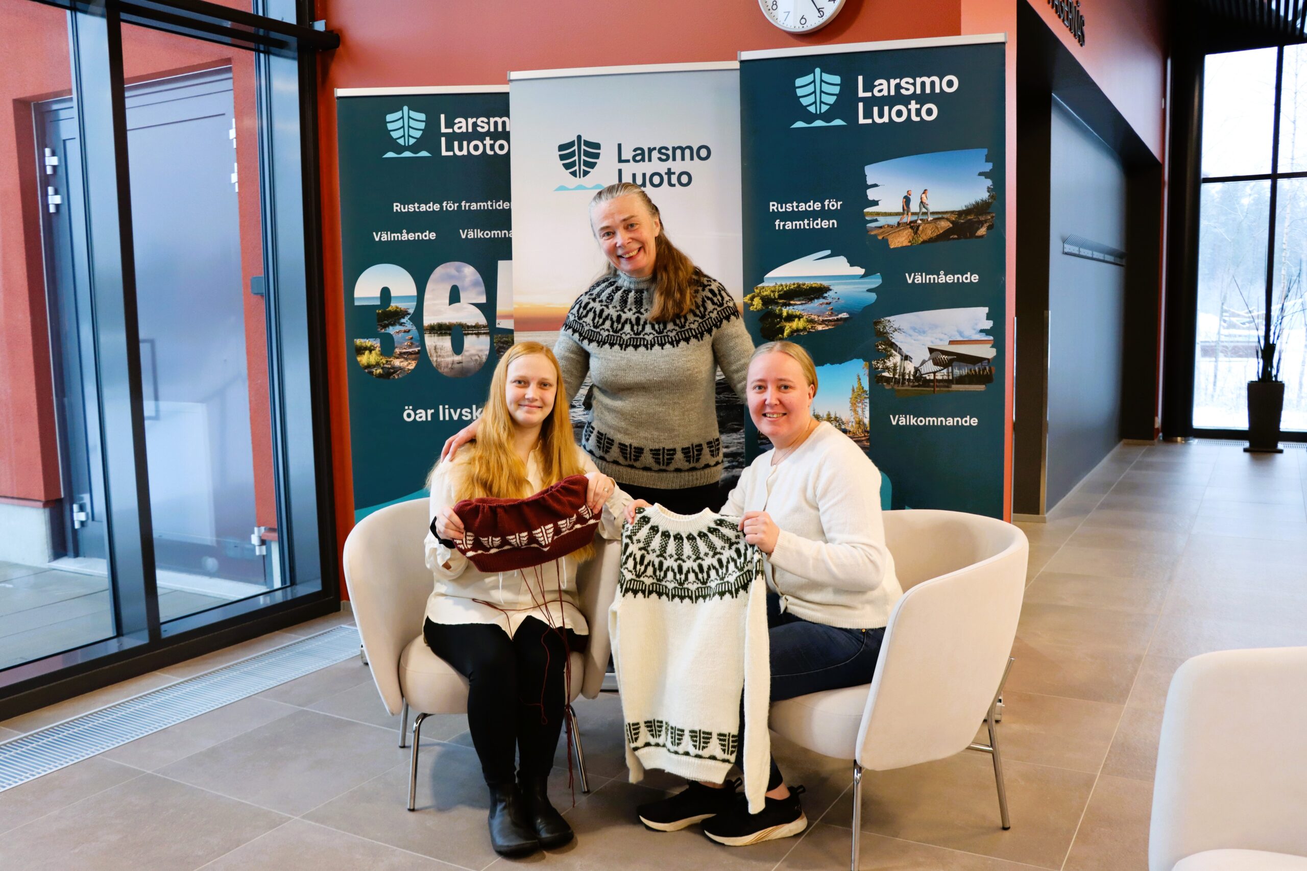 Sticka din egen Larsmotröja image